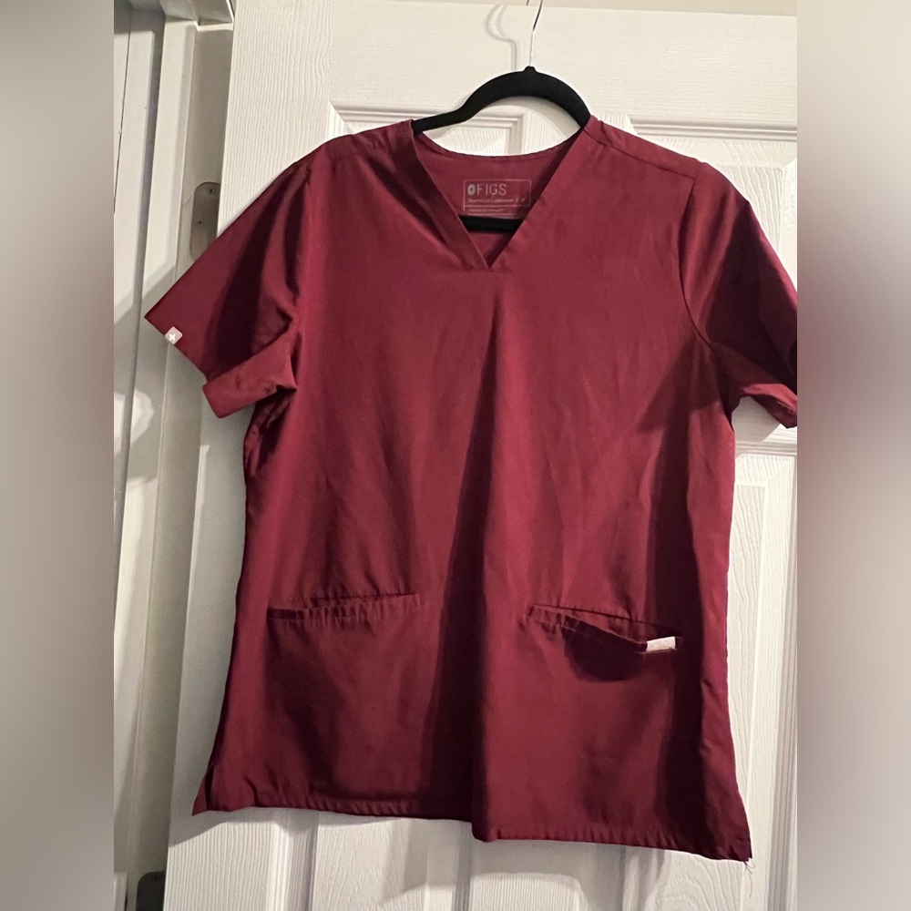 Figs Scrub Top